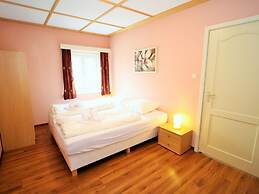 Cozy Apartment in Sankt Margarethen im Lungau near Ski Lift