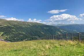 Cozy Apartment in Sankt Margarethen im Lungau near Ski Lift