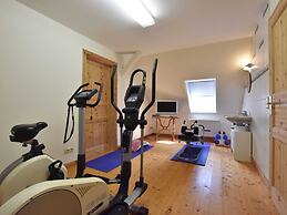 Comfy Apartment in Kröpelin near Sea Beach