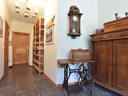 Comfy Apartment in Kröpelin near Sea Beach