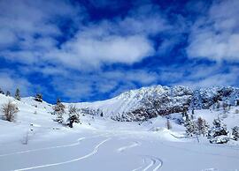 Chalet in Isola With Scenic Views