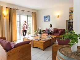 Nature Retreat With Terrace