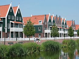 Restyled Apartment on the Markermeer