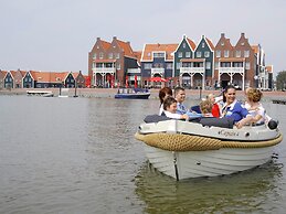 Restyled Apartment on the Markermeer