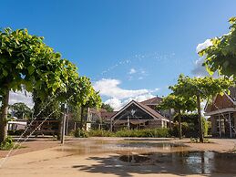 Attractive Bungalow with Covered Terrace near Veluwe