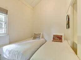 Bungalow With a Terrace at Bedafse Bergen