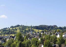 Home With Garden, Hallenberg