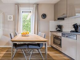 Well Furnished Villa With Garden Near the Beach