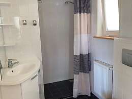 Nice Chalet with Microwave near Wadden Sea