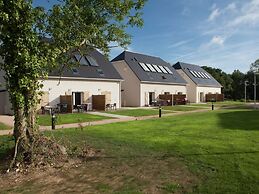 Neat Apartment Between Deauville and Cabourg