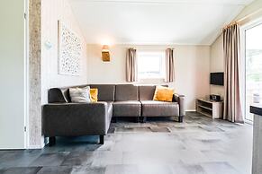 Glamping With Veranda Over Water