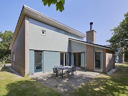 Comfortable Holiday Home With Fireplace Near the Beach