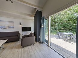 Comfortable Holiday Home With Fireplace Near the Beach