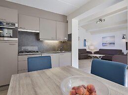 Comfortable Holiday Home With Fireplace Near the Beach