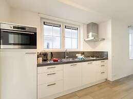 Luxurious, Stately Villa With Patio Heater, in a Holiday Park 1km From