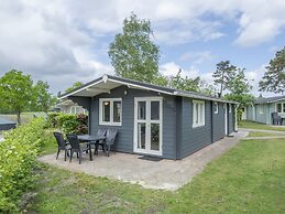 Cosy, Wooden Chalet With Dishwasher, in a Car-free Zone