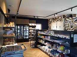 Comfortable Chalet, Dishwasher, Near the Sea in Noordwijk