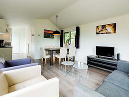 Comfortable Chalet, Dishwasher, Near the Sea in Noordwijk