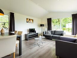 Comfortable Chalet, Dishwasher, Near the Sea in Noordwijk