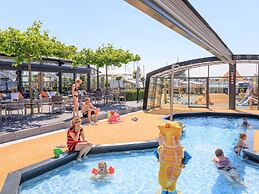 Well-kept Holiday Home With Roof Terrace