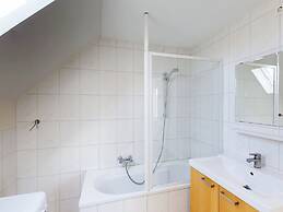 Well-kept Holiday Home With Roof Terrace