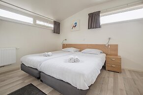 Well-kept Bungalow With Microwave Near Valkenburg