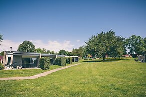 Well-kept Bungalow With Microwave Near Valkenburg