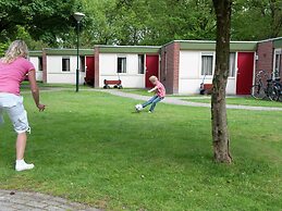 Comfortable Bungalow With Dishwasher, in De Maasduinen Area