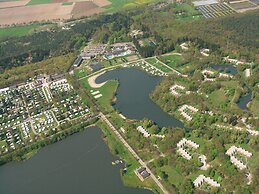 Comfortable Bungalow With Dishwasher, in De Maasduinen Area