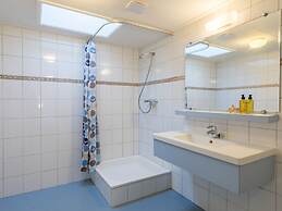 Comfortable Bungalow With Dishwasher, in De Maasduinen Area