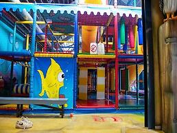 Villa in Sumar Near Town Center