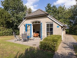 Comfortable Bungalow With a Combi Microwave, in Green Twente