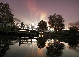 Luxury Villa on Waterfront