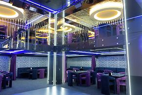 Araks Hotel Complex