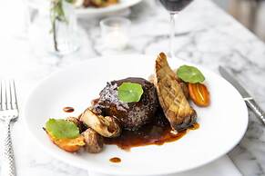 Hotel Canandaigua, Tapestry Collection by Hilton