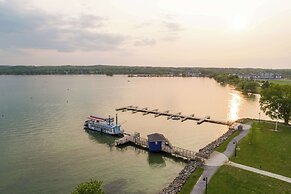 Hotel Canandaigua, Tapestry Collection by Hilton