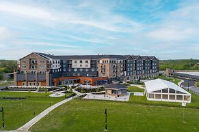 Hotel Canandaigua, Tapestry Collection by Hilton