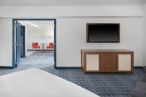 Hotel Canandaigua, Tapestry Collection by Hilton