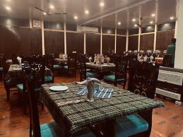 Meena Group houseboats