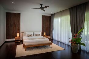 Farmhouse Resort & Spa