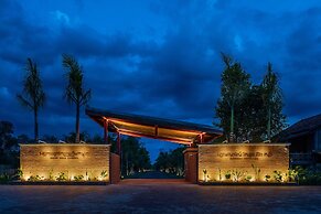 Farmhouse Resort & Spa