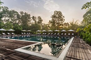 Farmhouse Resort & Spa