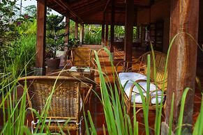 Farmhouse Resort & Spa