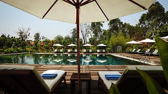 Farmhouse Resort & Spa