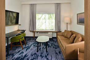 Fairfield Inn & Suites by Marriott Charlotte University Research Park