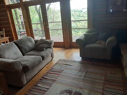 Cherokee mountain log cabin resort
