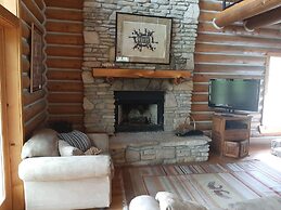 Cherokee mountain log cabin resort