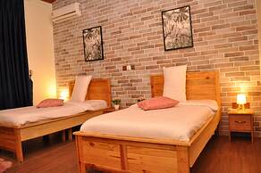 Santa Monica Home Lodge