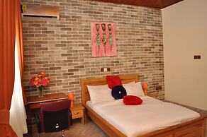 Santa Monica Home Lodge