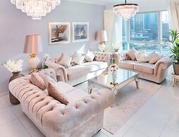 Elite Royal Apartment | Burj Khalifa & Fountain view | Star